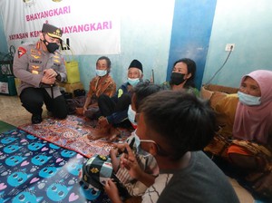 Kapolri Jelaskan Langkah Jangka Pendek dan Menengah Tangani Erupsi Semeru