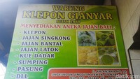 Klepon Gianyar yang telah eksis sejak tahun 1980 ini dinobatkan sebagai Klepon Paling Enak di Dunia oleh mendian Bondan Winarno dan William Wongso. Foto: detikFood/Yenny Mustika Sari