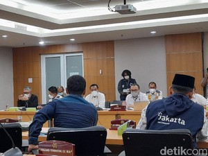 Dirut TransJ Tak Tahu-Menahu soal Video Direksi Nonton Striptis