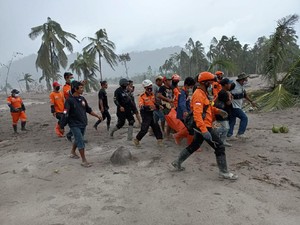 Korban Meninggal Erupsi Gunung Semeru Total 22 Orang