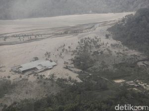 Benarkah Curah Hujan Picu Erupsi Gunung Semeru? Ini Kata PVMBG