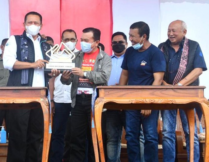 Legenda Bamsoet Tunjuk Balap RI Tinton Soeprapto Jadi Ketua SC Formula E