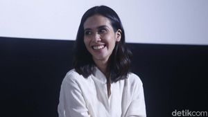 Senyum Manis Marsha Timothy yang Bikin Deg-degan