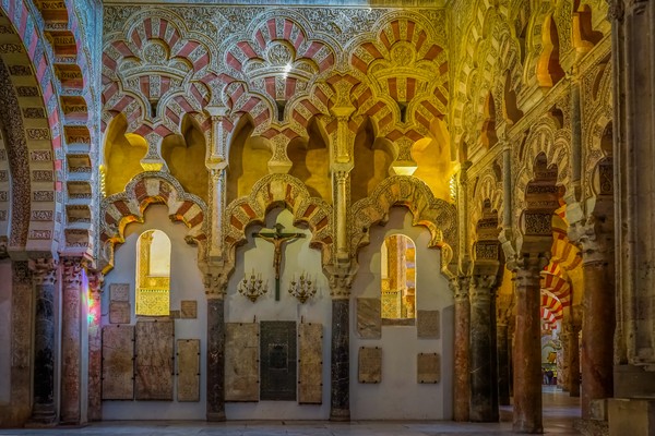 Lokasi berdirinya Masjid Cordoba sebelumnya ditempati oleh sebuah gereja untuk kaum Katolik Visigoth. (Getty Images)