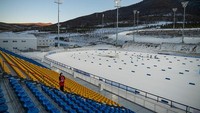 Area tribun di kaki gunung ini juga menjadi sorotan Snow Ruyi, luasnya setara dengan lapangan sepak bola standar. Selain itu, Klub Puncak Snow Ruyi, yang menyerupai awan keberuntungan, juga akan menghadirkan perspektif unik bagi para penonton. Getty Images/Andrea Verdelli