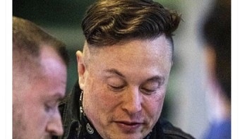 Kamu menghabiskan banyak uang untuk mengganti rambut hanya untuk dicukur seperti ini? tanya netizen ini keheranan. Foto: Twitter