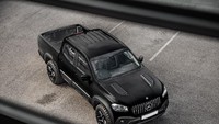 Tampil dengan gahar dengan penyematan kap mesin berventilasi. Di bawah kap mesin terdapat turbodiesel 2.3 liter yang menghasilkan 190 hp (142 kW / 193 PS). Tenaga dikirim ke keempat roda melalui gearbox otomatis sembilan kecepatan. Foto: Kahn Design