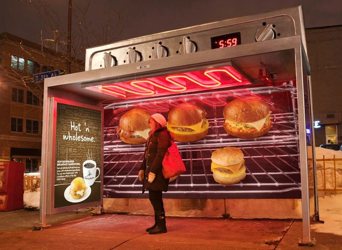 Nggak Kepikiran! 10 Iklan Ini Kreatif Banget Tidak semua orang tertarik melihat iklan di luar ruangan. Tapi kalau iklannya begini, dijamin bisa menarik perhatian dan kepala auto nengok karena keberadaannya bermanfaat.