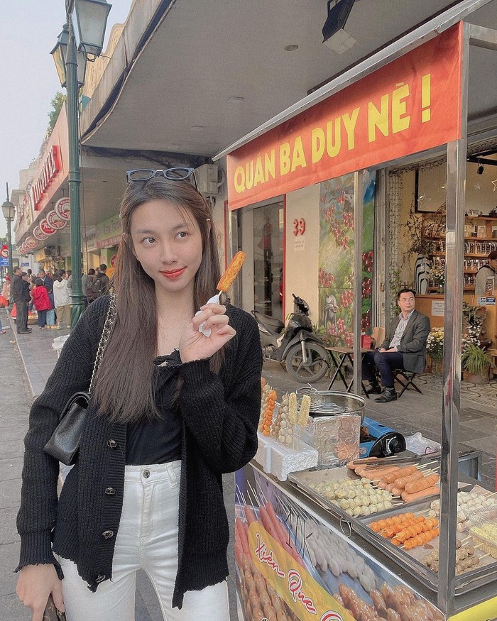Nguyen Thuc Thuy Tien, Juara Miss Grand International 2021 yang Hobi Jajan di Pinggir Jalan