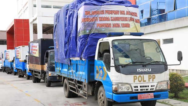 Pemprov DKI kirim bantuan logistik sebanyak 8 truk dan 60 personel untuk bantu penanggulangan bencana erupsi Gunung Semeru di Lumajang, Jatim.