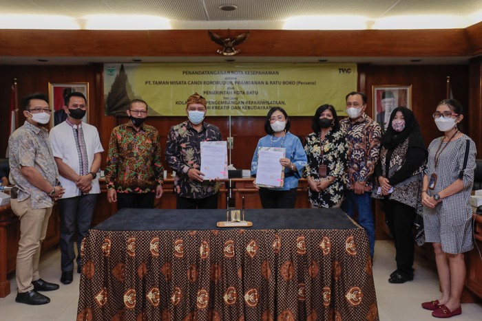 Penandatanganan nota kerjasama antara PT TWC dengan Pemkot Batu