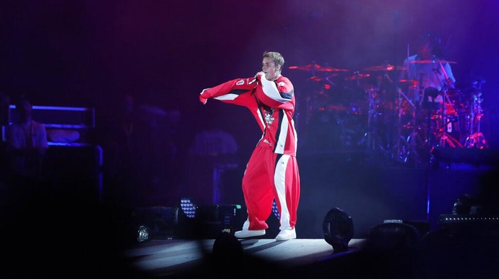 Canadian pop star Justin Bieber performs at a concert marking the end of the Formula One, in Jiddah, Saudi Arabia, Sunday, Dec. 5, 2021. (AP Photo/Amr Nabil)