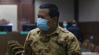 Mantan Dirut ASABRI Letjen Purn Sonny Widjaja sebagai Direktur Utama PT ASABRI periode 2016-2020 saat berada di ruang sidang Pengadilan Tipikor, Jakarta Pusat, Senin (6/12/2021).