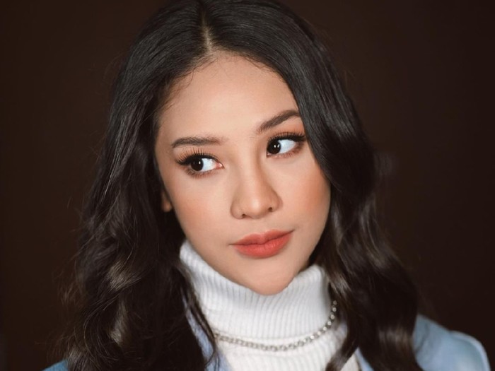 Anya Geraldine
