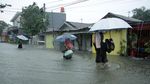 Kabupaten Gowa Terendam Banjir, Warga Ramai-ramai Mengungsi