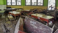 Kondisi ruang kelas SD Negeri 4 Batulayar Barat yang terdampak banjir di Dusun Batulayar Utara.