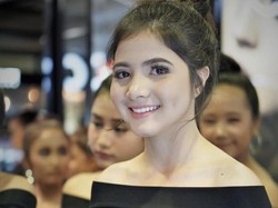 8 Pesona Bulan Sutena, Seleb TikTok dari Bali, Viral Lewat Cover Lagu