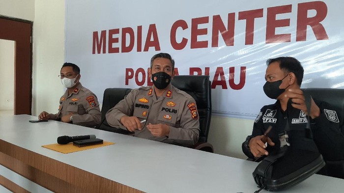 Kapolres Rokan Hulu, AKBP Wimpiyanto (Raja-detikcom)