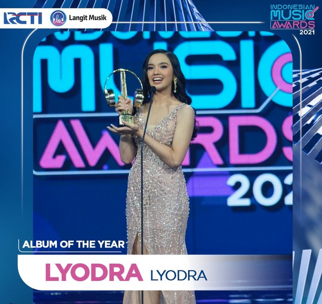 Indonesian Music Award kembali digelar pada Senin, 7 Desember 2021. Tak sedikit penyanyi tanah air yang tampak menghadiri acara tersebut, salah satunya adalah Lyodra Ginting. Foto: Instagram/officialrcti