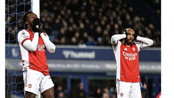 Dengan ditaklukkan Everton, berarti musim ini Arsenal sudah menelan 6 kali kekalahan di Liga Inggris. Foto: Twitter