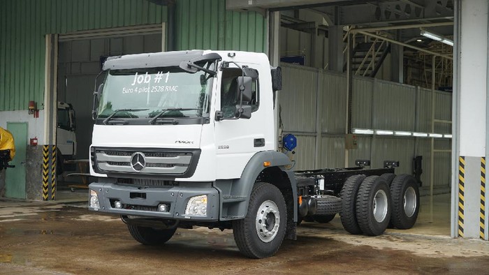 Bedah Teknologi Truk Mercedes Benz Axor Yang Sudah Lolos Euro 4