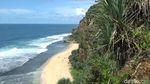 Pantai Jogja Ini Tawarkan Jip Buat Berkeliling