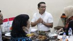 Ridwan Kamil Ajak Sri Sultan HB X Makan Ayam Goreng di Bandung
