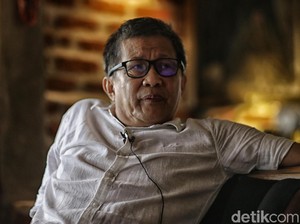 Rocky Gerung soal Konflik di Wadas: Mahfud Md Memanipulasi Fakta!