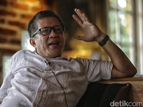Sentilan Pedas Rocky Gerung ke Rektor UIN Makassar Skors Mahasiswa Demo