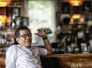 Saat Perangai Brutal Munarman Disinggung Rocky Gerung di Pengadilan