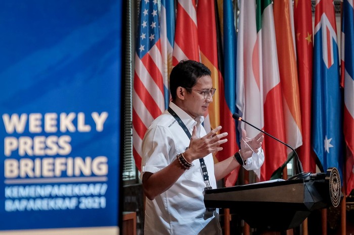 Menparekraf Sandiaga Uno saat Jumpa Pers di Jakarta Senin (6/12/2021).