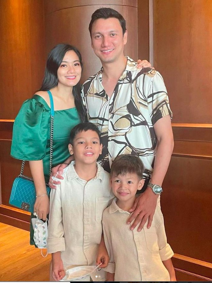 Titi Kamal Ulang tahun Titi Kamal