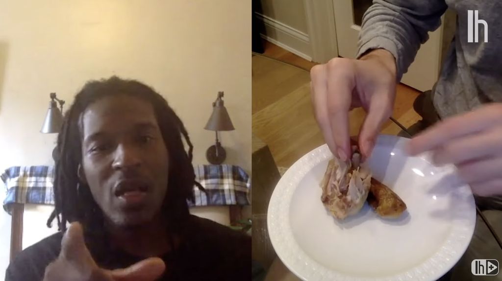 Cara Makan Chicken Wings yang Gampang