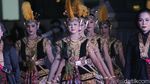 Gemulai Tarian Bedhaya Sapta Saat Pentas di Bandung