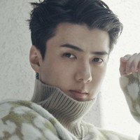 Sehun EXO dikenal sebagai pemilik wajah terbaik sebelum menjadi visual grup EXO. Foto-foto semasa kecilnya menjadi perbincangan setelah Sehun debut. Kini Sehun EXO menjadi lawan main Song Hye Kyo dalam drama Korea Now We Are Breaking Up. Foto: dok Instagram @oohsehun