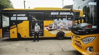 Bus-bus baru ini pun siap untuk anter-jemput siswa di wilayah DKI Jakarta.