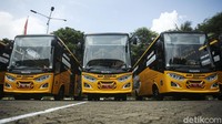 Saat ini sudah datang 10 unit armada bus sekolah anyar dari 35 unit yang sedang mereka pesan.