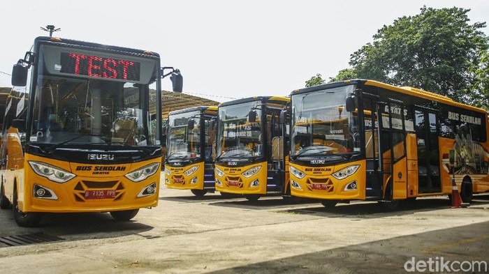 Jakarta Punya Bus Sekolah Baru Ramah Difabel Lho Pemerintah Provinsi DKI Jakarta menghadirkan 35 unit bus sekolah baru untuk peserta didik di wilayah DKI Jakarta. Bus sekolah baru ini hadir lebih modern, lebih aman, dan juga ramah untuk penyandang disabilitas.