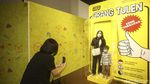 Jeprat-jepret Asik di Popart Jakarta