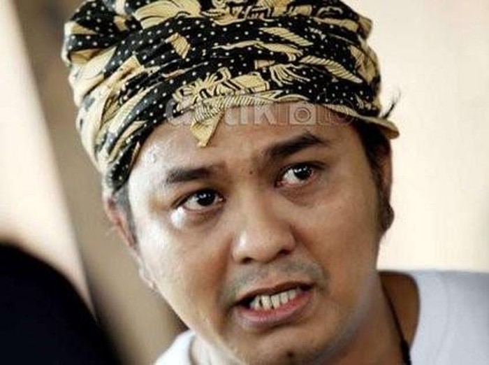 Komedian Dicky Chandra