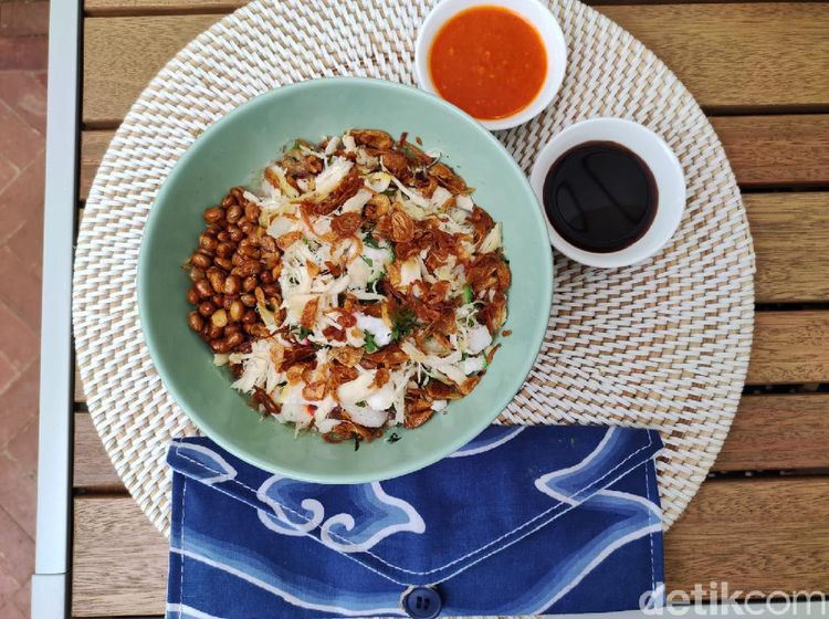 Nur Corner Sajikan Bubur Terenak Se-Asia Tenggara dan Puluhan Produk UMKM