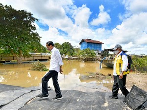 Kala Warga Korban Banjir Maknai Jokowi ke Sintang Jadi Pelipur Lara
