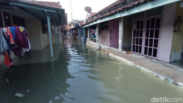 Rob di Indramayu
