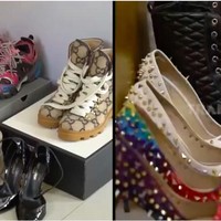 Tak cuma sepatu, ia juga mengoleksi sepatu mewah. Salah satu favoritnya adalah Gucci Boots, yang ia beli sekitar Rp 28 juta. (Foto: YouTube/Trans7 Official)