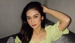 Sarah Tuffahati Jawab Tantangan Adegan Mesra dan Busana Seksi