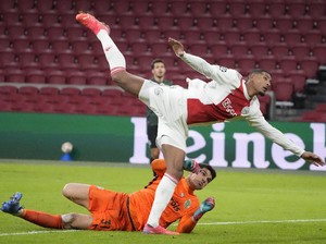 Haller Hot!