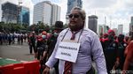 Semangat Buruh yang Tak Kenal Lelah Tuntut Kenaikan Upah