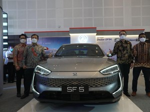 DFSK Perkenalkan Seres SF5 di Indonesia, Mobil Ngebut Tanpa Asap