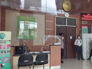 Respons Munarman Saat Dinasihati Saksi Agar Istikamah ke Khilafah