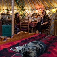 Chris Heijmans merupakan wanita asal Riel, Belanda, yang terdampak pandemi COVID-19 selama dua tahun belakangan ini. Foto: Getty Images